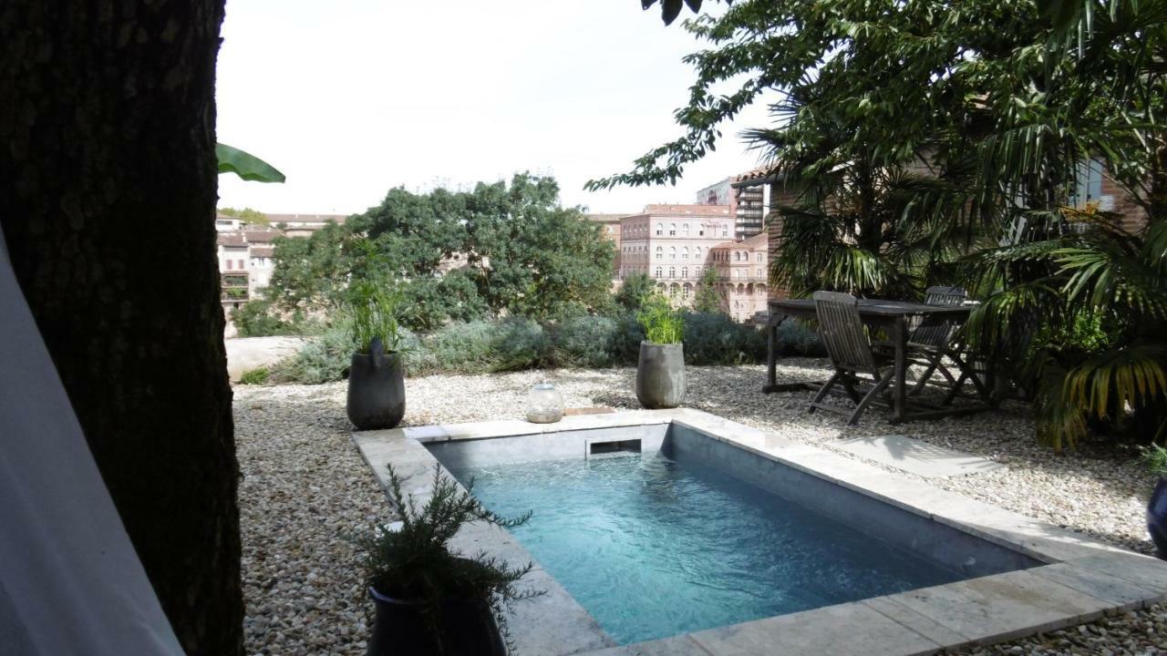 Comfort And Fab Views Albi Bagian luar foto